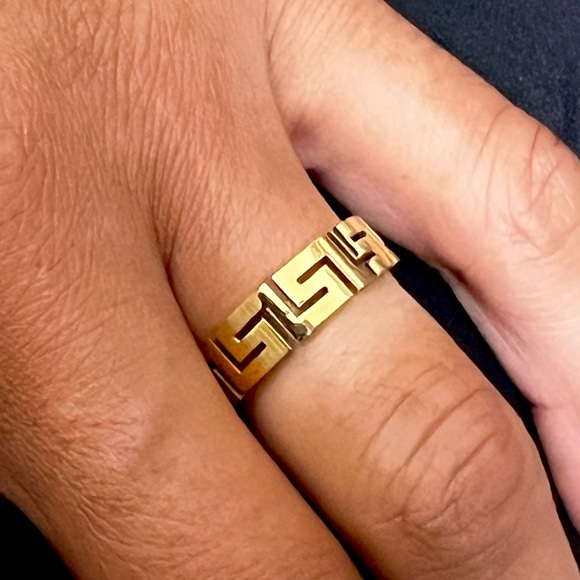 Statement Gold and Silver Geometric Pattern Rings - Picture 10 of 16